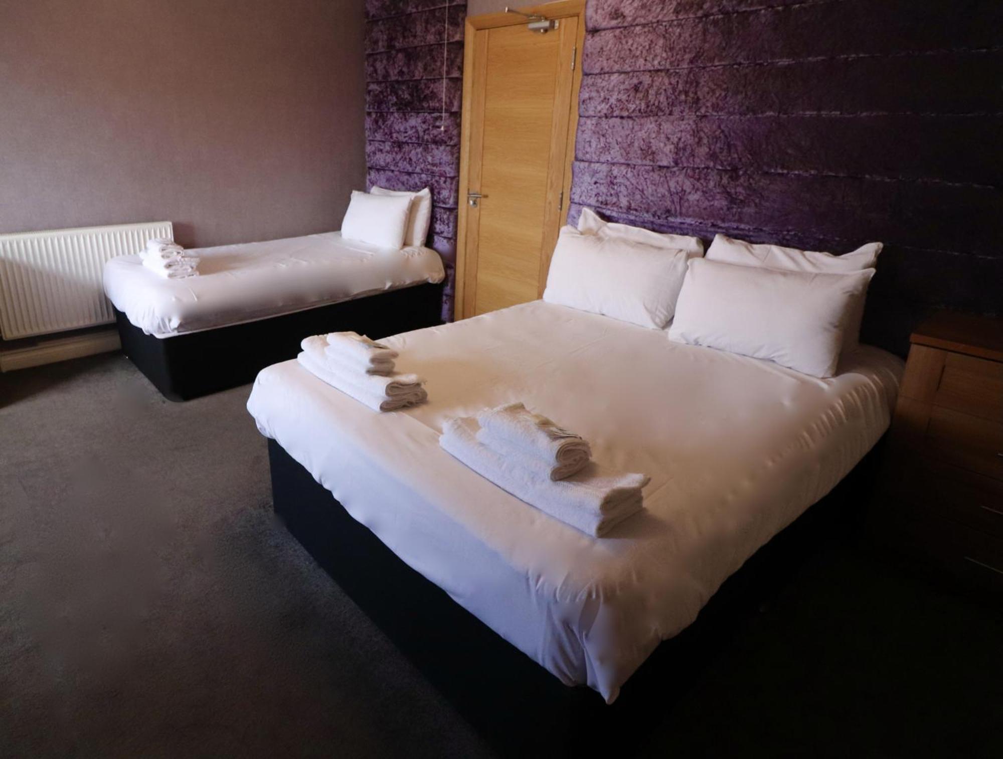 Hotels 24-7 - The Old Victoria Hotel Νιούπορτ Εξωτερικό φωτογραφία